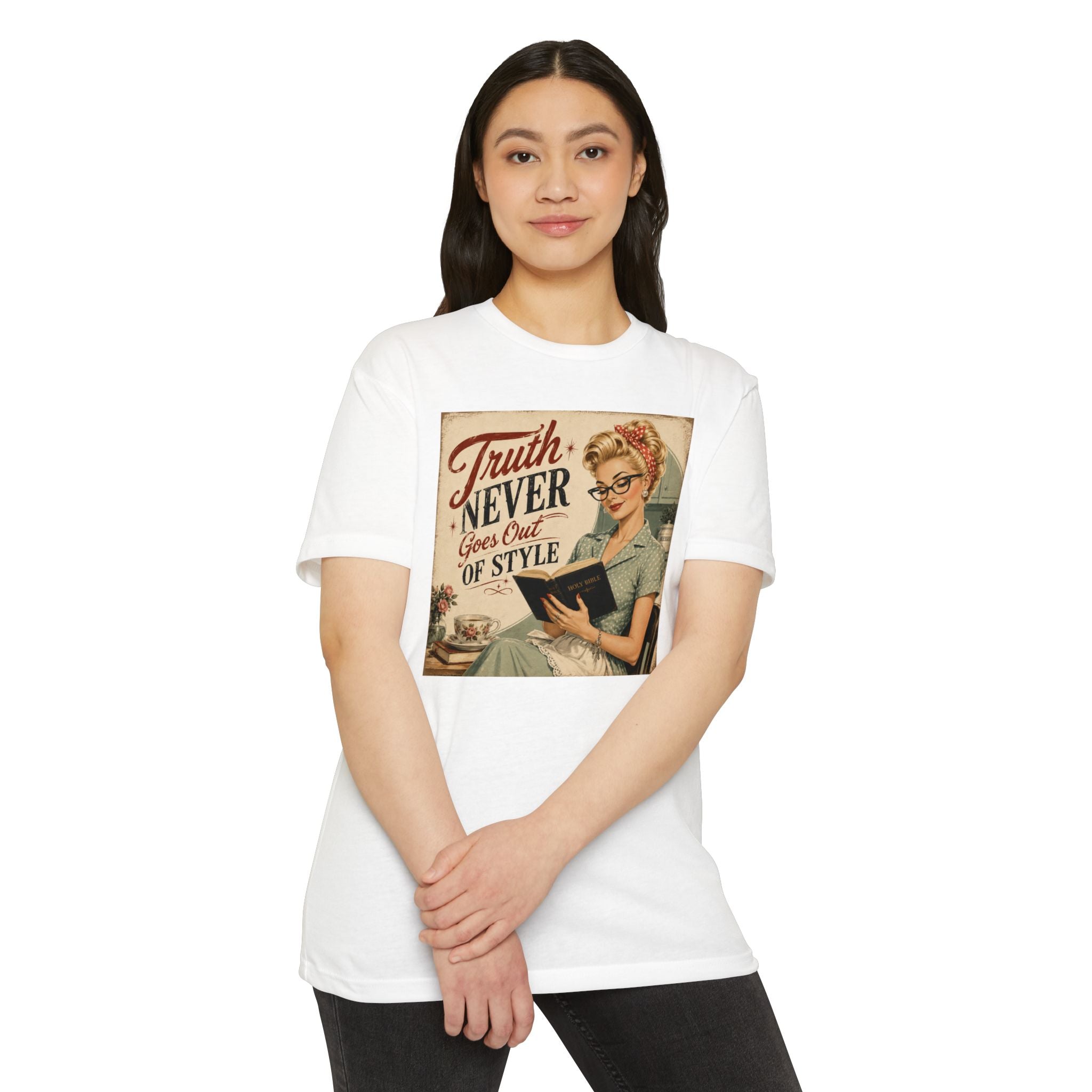 Retro Housewife T-Shirt - "Truth Never Goes Out of Style" Vintage Graphic Tee