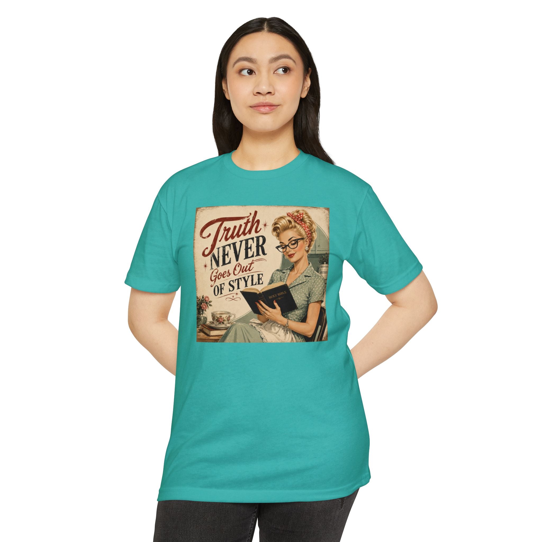 Retro Housewife T-Shirt - "Truth Never Goes Out of Style" Vintage Graphic Tee