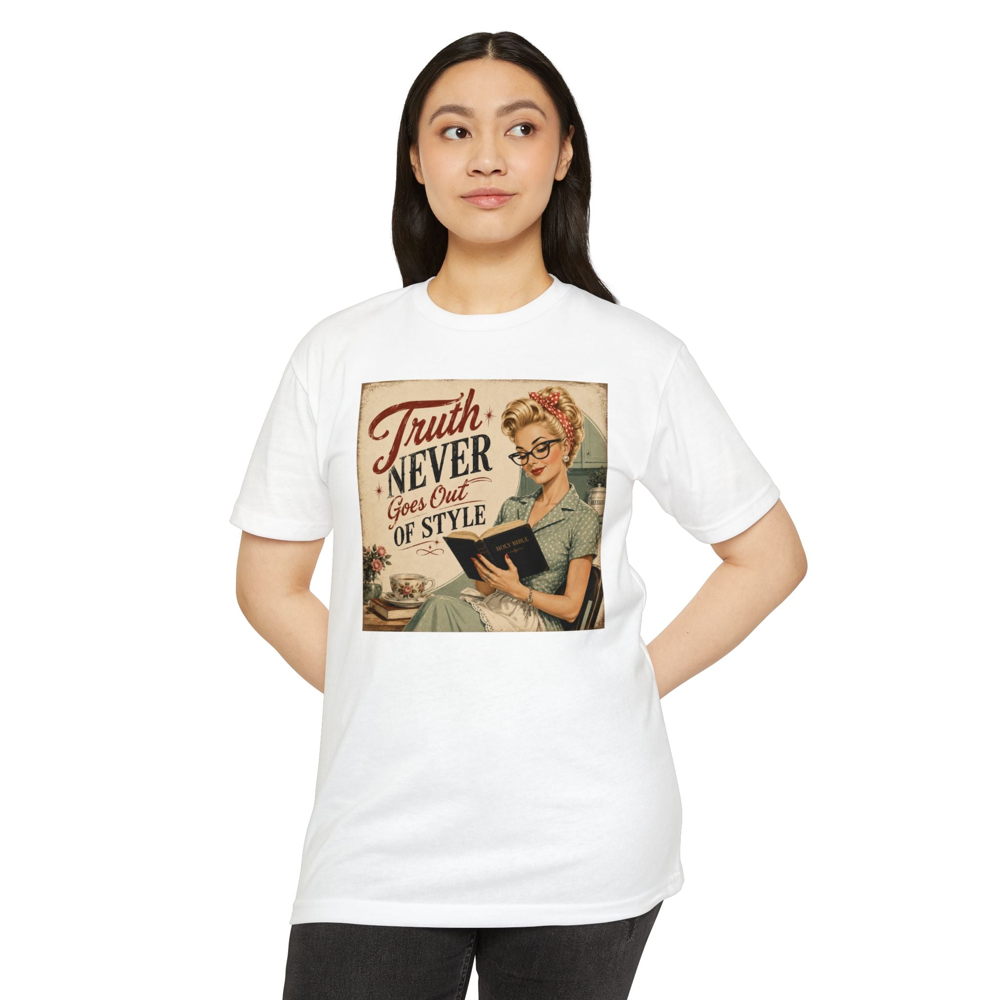 Retro Housewife T-Shirt - "Truth Never Goes Out of Style" Vintage Graphic Tee