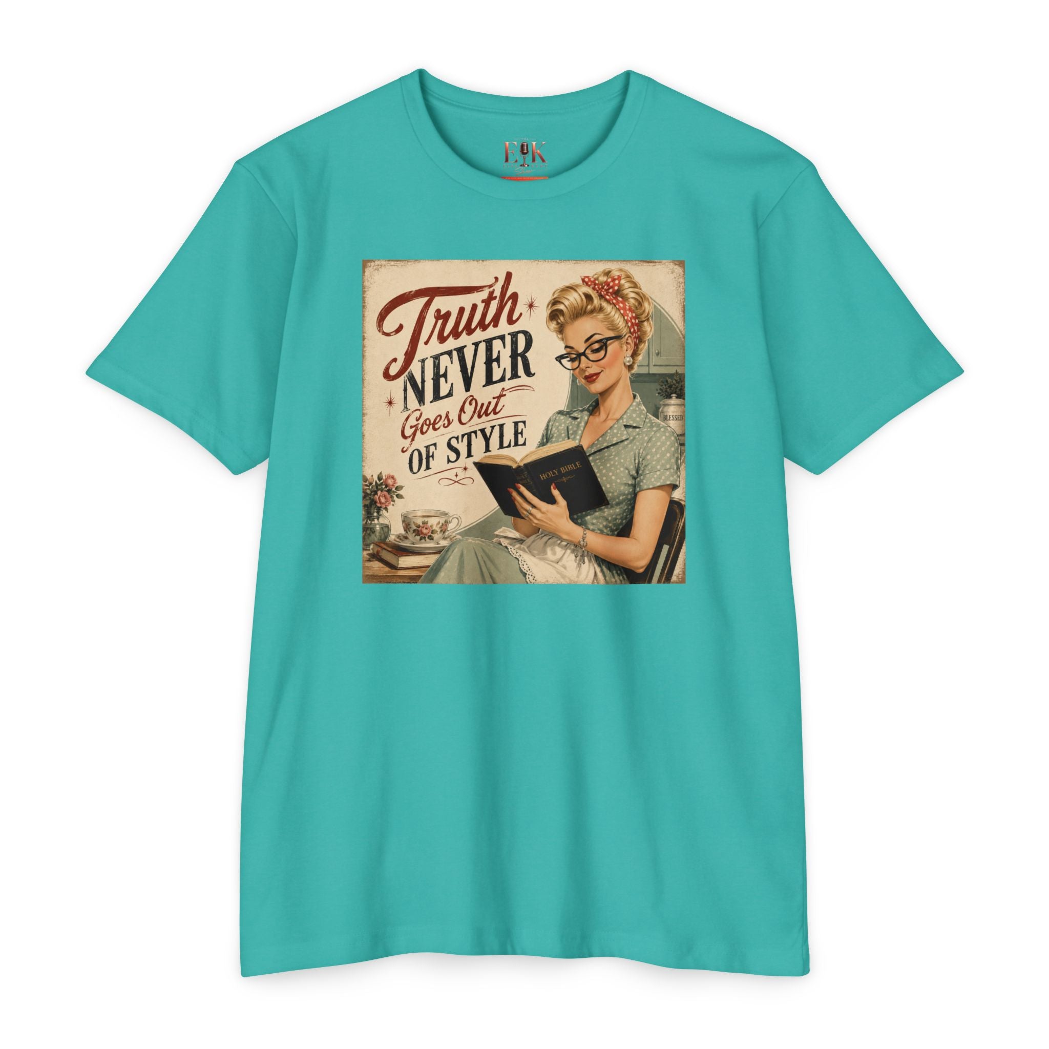 Retro Housewife T-Shirt - "Truth Never Goes Out of Style" Vintage Graphic Tee